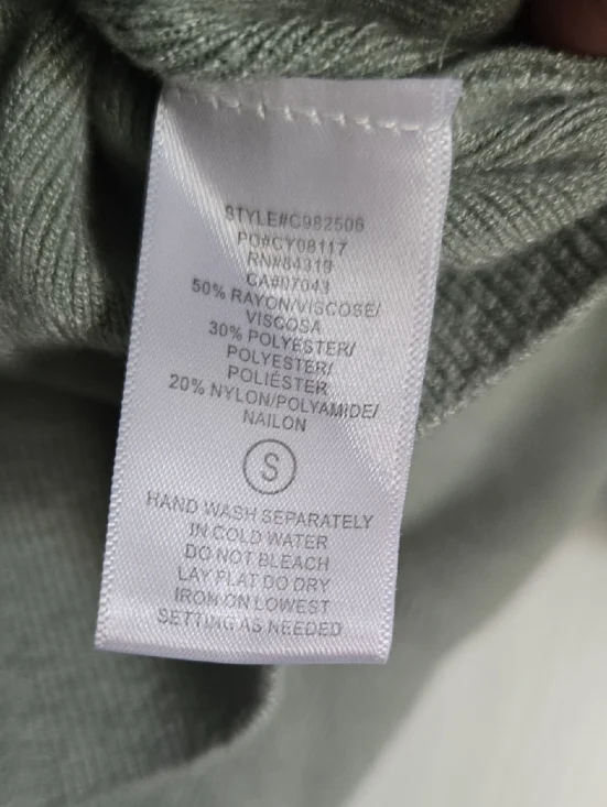 Cyrus Sweater Top 3/4 Sleeve Light Sage Green Small - Picture 4 of 4